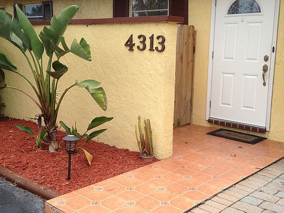 5th image of 4313 NW 6th Ave