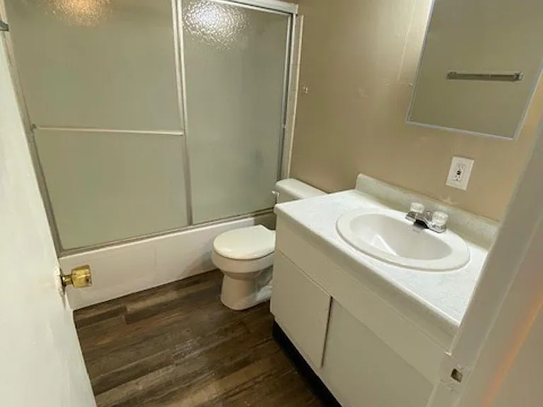 Golden Belt Apartments — Photo 8