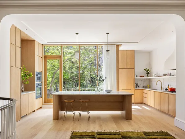 168 Pacific St, Brooklyn, NY 11201