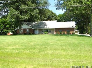 252 S Green Mount Rd, Belleville, IL 62221