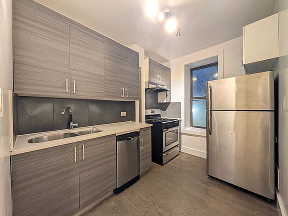 2nd image of 1212 Lincoln Pl APT 2F