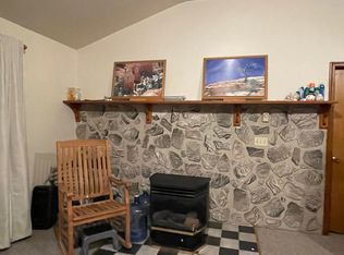3210 Poplar Dr, East Stroudsburg, PA 18302