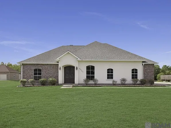 49163 Highway 22, Saint Amant, LA 70774