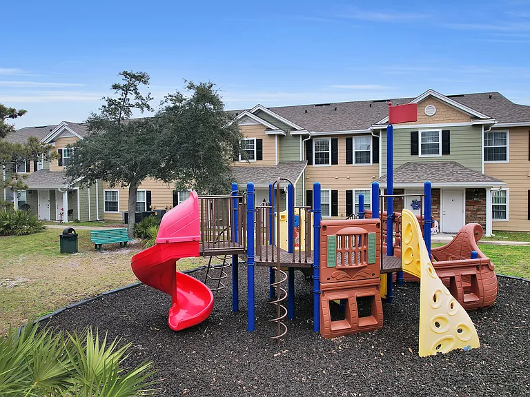 601 Cape Cod Dr — Photo 29