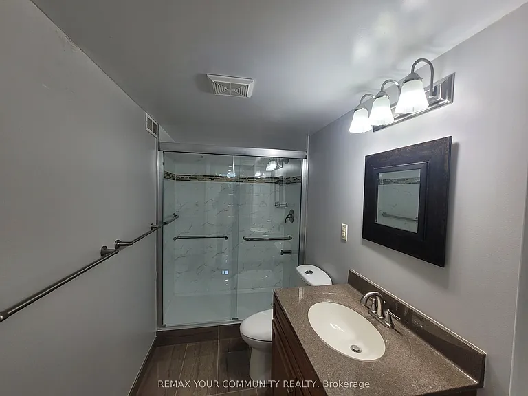 226 Larkin Ave #BASEMENT — Photo 7