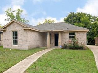 1017 S Murray St, McKinney, TX 75069
