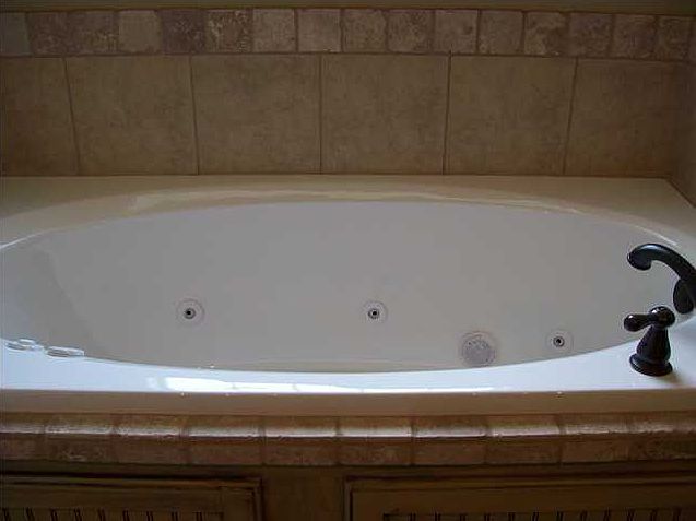 2nd image of 3723 Horsebend Ln