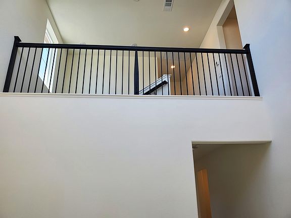 3rd image of 2052 Maradona Dr