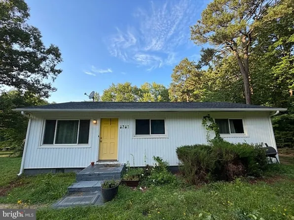 9301 Ladysmith Rd, Ruther Glen, VA 22546