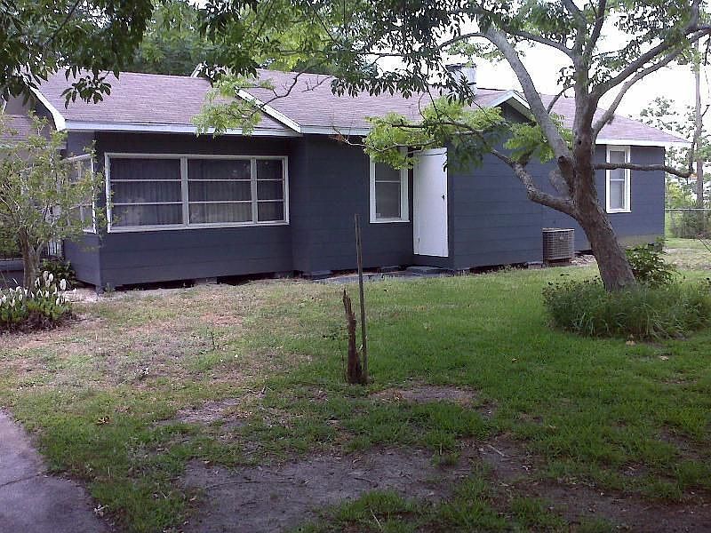 2nd image of 317 Lee St