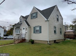 112 Chalmers Ave, Bellmawr, NJ 08031