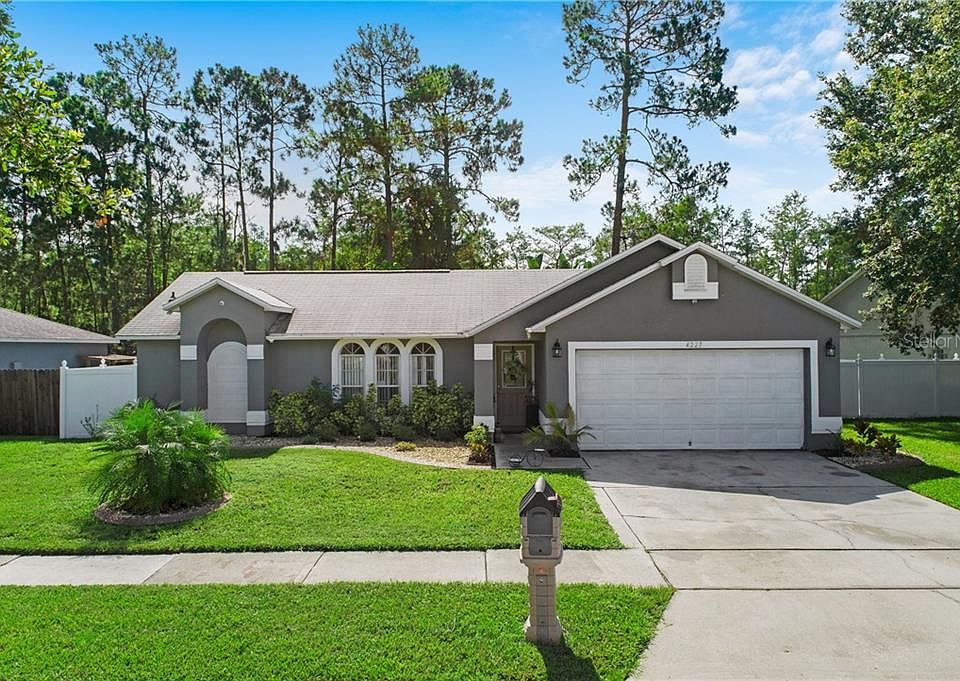 1st image of 4227 King Edward Dr