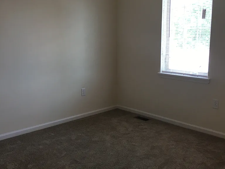 357 Oakwood Ave #101 — Photo 5