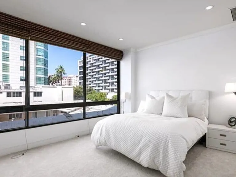 10350 Wilshire Blvd #404 — Photo 15
