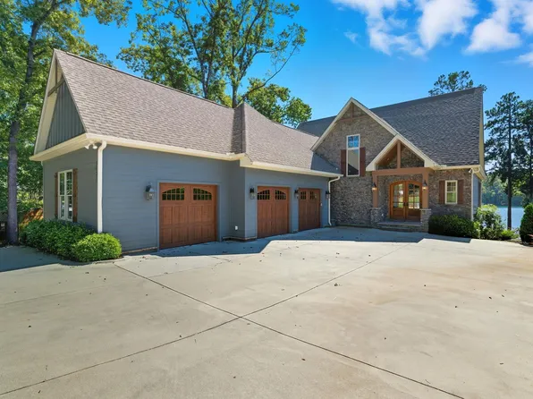 3012 Deep Water Way, West Union, SC 29696