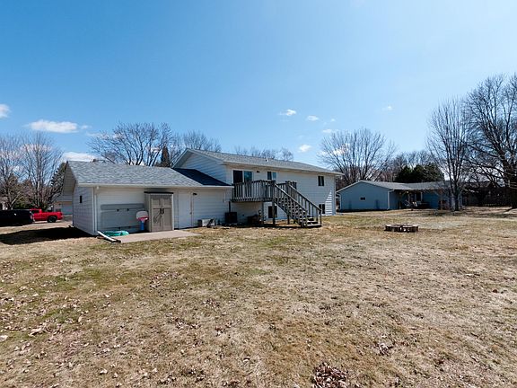 5th image of 932 Yorkshire Ave