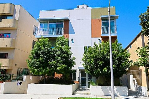 2nd image of 1737 Colby Ave APT 101