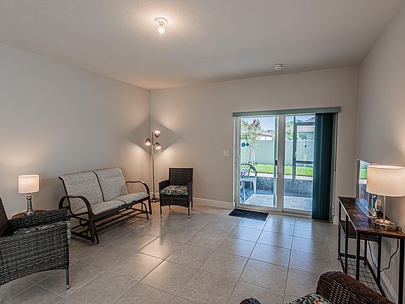 4th image of 10909 SW Robbia Way