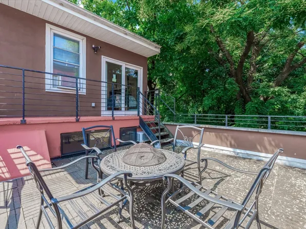 698 Lexington Avenue image 36 of 36