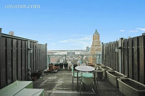 Rented by Corcoran | media 12