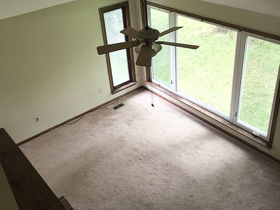 4th image of 207 Cannon Dr