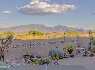 890 N Observation Trl, Green Valley, AZ 85614