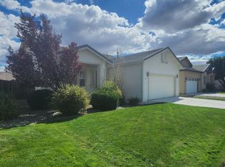 3493 Long Dr, Minden, NV 89423
