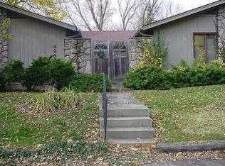 4266 Deepwood Ln, Toledo, OH 43614