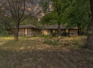 104 Murls Lake Rd, Weatherford, TX 76085