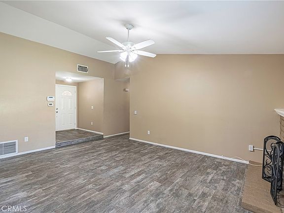 5th image of 2415 Peppertree Ln