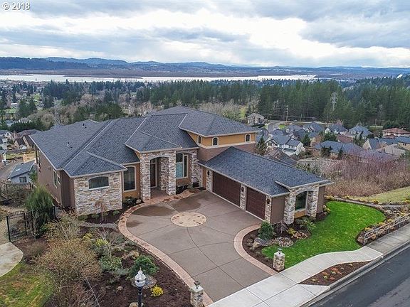 3rd image of 3544 Cedar Ct