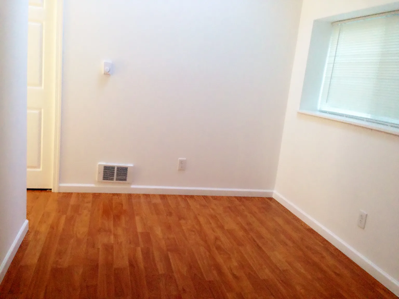 1 bed, 150 sqft, $660 — Photo 2