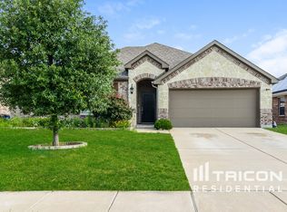 536 Longhorn Ln, Forney, TX 75126