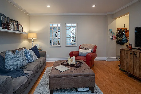 Rented by Rita S Citrin, LREB | media 13