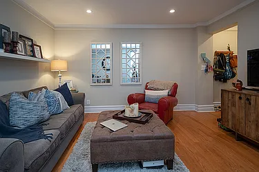 Rented by Rita S Citrin, LREB