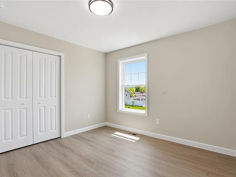 2905 Roosevelt St — Photo 31