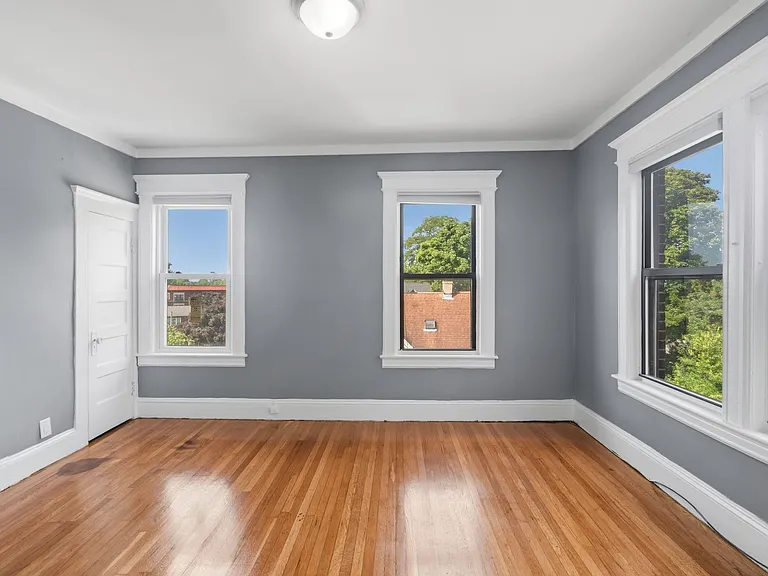 92 Woodside Terrace — Photo 15