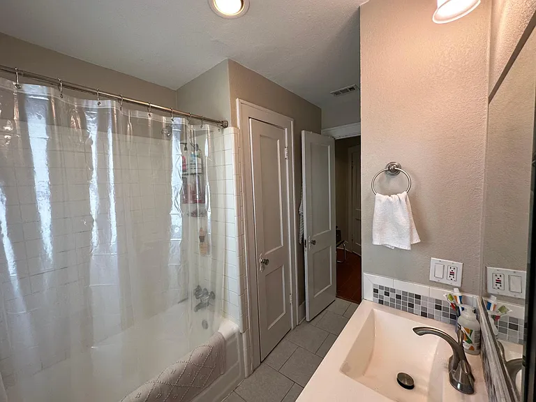 1236 W Bell St #3 — Photo 13