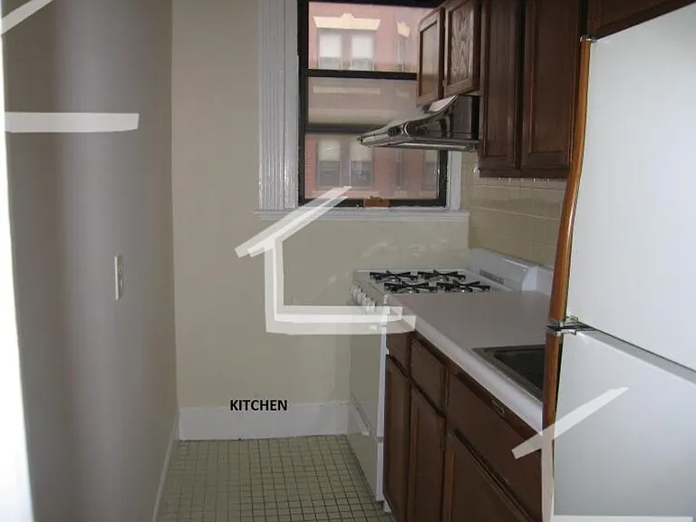 1254B Commonwealth Ave #A1 — Photo 4