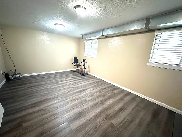 5801 Eden St — Photo 10
