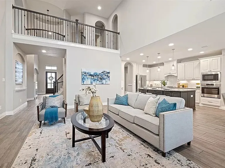 2037 Judge Fisk Ct — Photo 17