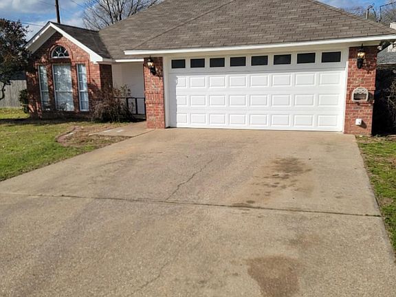 2nd image of 101 Watercrest Dr