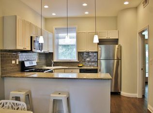 3852 N Southport Ave #22EMWYYPT, Chicago, IL 60613