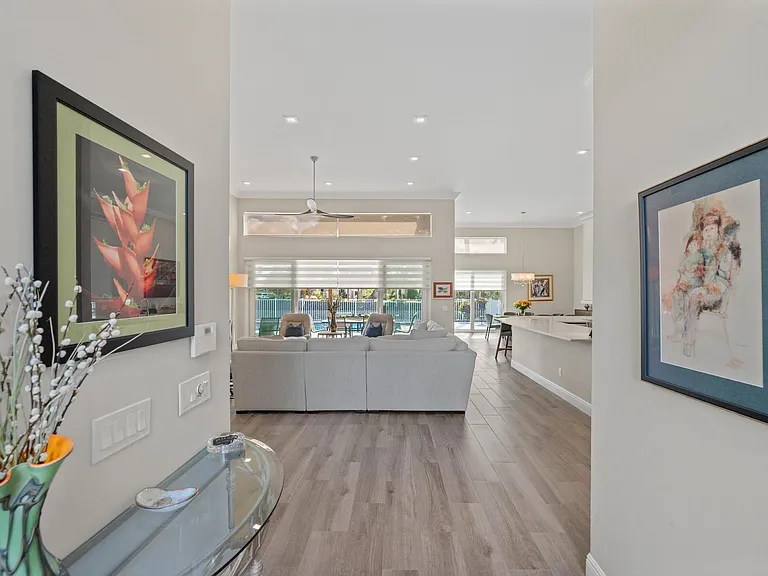 4841 Exeter Estate Ln — Photo 4