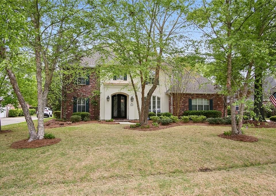 1st image of 510 Evergreen Dr
