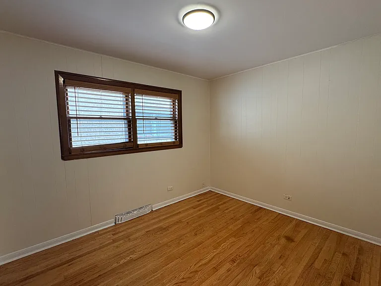 2936 W Touhy Ave #1 — Photo 7