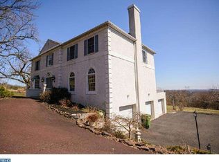 100 Fairhill Rd, Hatfield, PA 19440