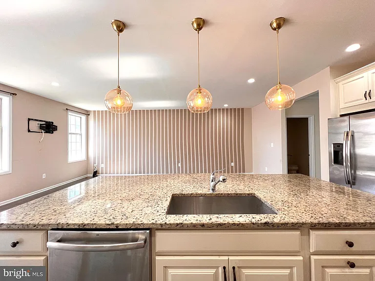 23480 Logans Ridge Ter — Photo 18