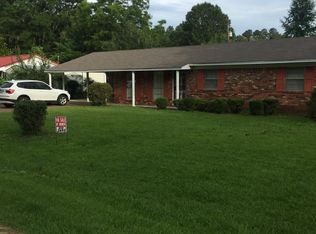 1700 Forrest St, Amory, MS 38821