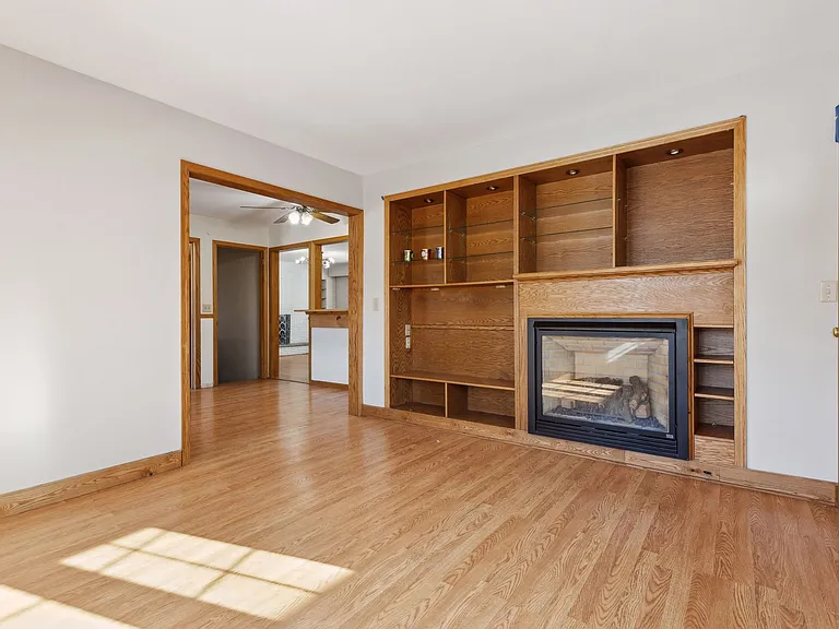 2712 Yosemite Ave S — Photo 8